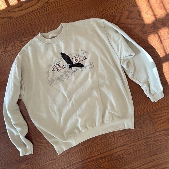 Vintage Clearwater Creek Bald Eagle American Logo Embroidered Sweatshirt 2XL XXL - Picture 2 of 9